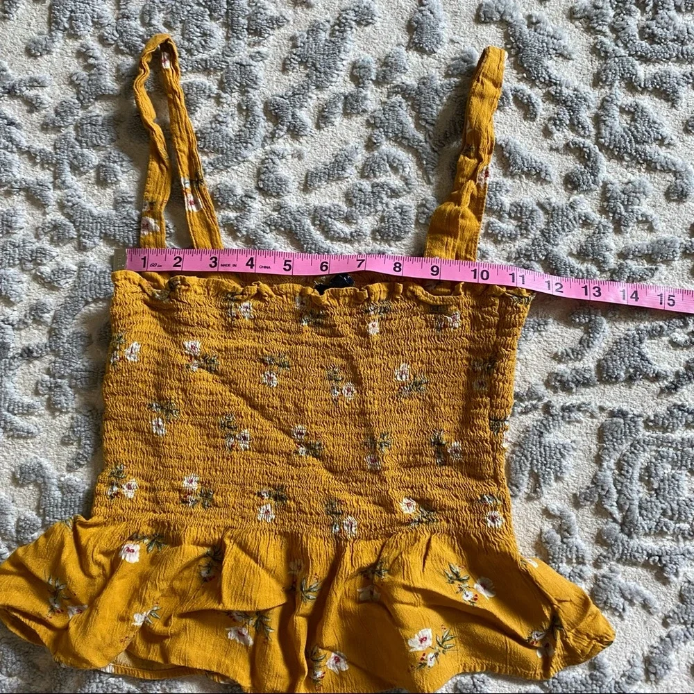 American Eagle smocked waist sleeveless crop top - golden yellow floral print - Picture 5 of 9
